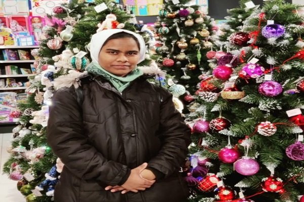 लातेहार की लतिका यूक्रेन में फंसी, वतन लौटने की लगाई गुहार लातेहार की लतिका यूक्रेन में फंसी, वतन लौटने की लगाई गुहार