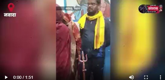 ना-ना करते-करते अंत में “हां” कर गये इंजीनियर बाबू (Video) ना-ना करते-करते अंत में “हां” कर गये इंजीनियर बाबू (Video)