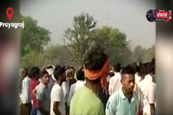 भयानक कांड देख मासूम मीनाक्षी को काठ मार गया... देखें क्यों भयानक कांड देख मासूम मीनाक्षी को काठ मार गया... देखें क्यों