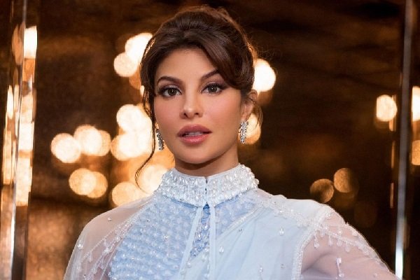 ED का बड़ा एक्शन : Jacqueline की 7.27 करोड़ की प्रॉपर्टी जब्त ED का बड़ा एक्शन : Jacqueline की 7.27 करोड़ की प्रॉपर्टी जब्त
