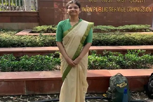 UPSC में झलका झारखंड का टैंलेंट, जमशेदपुर की श्रुति को मिला 25 वां स्थान UPSC में झलका झारखंड का टैंलेंट, जमशेदपुर की श्रुति को मिला 25 वां स्थान