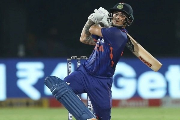 ICC T-20 रैकिंग में ईशान किशन ने लगाई लंबी छलांग, इस स्थान पर किया कब्जा ICC T-20 रैकिंग में ईशान किशन ने लगाई लंबी छलांग, इस स्थान पर किया कब्जा