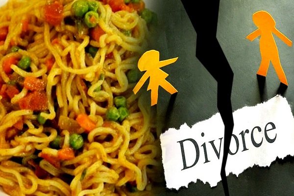 खाना में केवल मैगी परोसने वाली पत्नी को दिया तलाक... देखें खाना में केवल मैगी परोसने वाली पत्नी को दिया तलाक... देखें