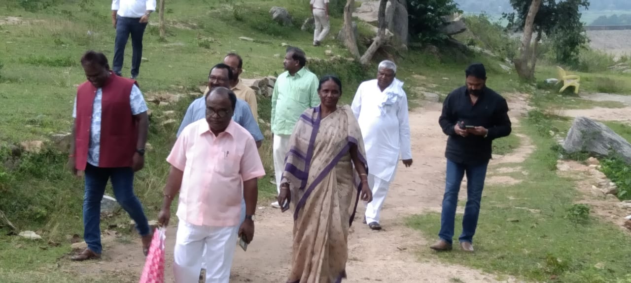 लतरातू