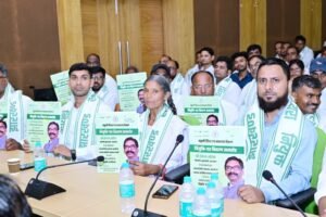 CM ने इन्हें बांटे नियुक्ति पत्र, बोले-“यह नौकरी नहीं, बड़ी जिम्मेदारी है”