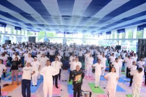 योग की ऊर्जा से सराबोर हुआ रांची विश्वविद्यालय, मंत्री दे गये ये संदेश…