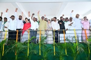 उलियान में गूंजा शहीद निर्मल महतो का नाम, भावुक हुये CM हेमंत सोरेन…