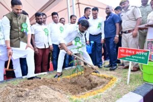 वन महोत्सव में CM हेमंत सोरेन बोले, ये चार चीजे झारखंड की असली पहचान…